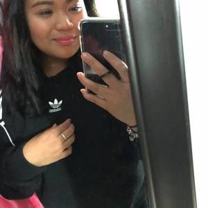 Meet your Posher, Vanessa